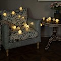 Miniatyrbillede 4 af 7: Varmt hvid 20 LED kuglelyskæde Ø 6 cm bomuldssnor KLB