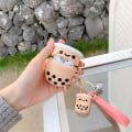Miniatyrbilde 7 av 8: Søt Airpods 1/2-deksel med nøkkelring Jentete rosa Boba melkete