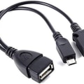 Miniatyrbilde 3 av 3: USB-portadapter, OTG-kabel og Power HOST-drevet nettbrett-PC 2-pakning