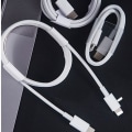Pikkukuva 3 / 6: Lightning-kaapeli iPhoneen, nopea latauskaapeli USB-C-virtalähteellä