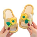 Miniatyrbillede 1 af 6: Børneslippers til piger - Drengepude Slides Sandaler Børn Nice Creamy Yellow KLB