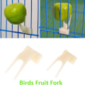 Pikkukuva 6 / 7: Lintulelut, purulelut, lintulelut, puiset kellolelut, keinu, KLB