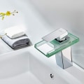 Miniatyrbilde 3 av 5: LED-fosskran for servant, kromfosskran for bad KLB