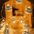Miniatyrbillede 4 af 8: Metal Hule Marokko Bold LED Lyskæde Dekorative Lys KLB