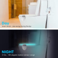 Miniatyrbillede 4 af 5: Toiletlampe Genopladelig LED Nattelys 8 Farver til WC Badeværelse/Casle Spand/Toilet/Skab/Vask/Hoteller,Cafeer