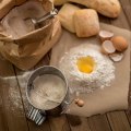 Miniatyrbillede 6 af 6: Roterende håndsving melsigte i rustfrit stål, håndsving i plast medium