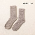 Miniatyrbilde 2 av 5: Par med varme høst- og vintersokker, polstret. Seventh bean paste KLB