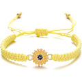 Pikkukuva 1 / 3: Auringonkukka rannekorut Säädettävä Boho Auringonkukka Daisy Charm Rannekorut Käsintehty punottu köysi Ystävyys Rannekorut Ystävät Kesäkorut