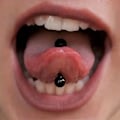 Miniatyrbillede 4 af 4: 50 stk. tungepiercinger pakke tilfældig farve tunge stænger farverige tungepiercinger akryl 14G tunge barbells
