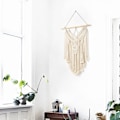 Pikkukuva 3 / 5: Makramee seinävaate boho-koriste, tyylikäs puinen seinätekstiili, kudottu seinäkoriste, indie-lahjat, koriste, 50 cm (L) x 90 cm (K)