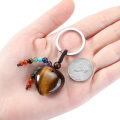 Miniatyrbilde 4 av 4: Naturlig Tigerøye Hjertekrystall Nøkkelring 7 Chakra Healing Edelsten Nøkkelring Sjarme for Kvinner