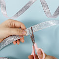 Miniatyrbillede 3 af 5: Metallic Sølv Organza Bånd - 20mm 25 Yard Dekorativt Bånd Til Gaveindpakning, Kunsthåndværk, Fest/Bryllupstilbehør