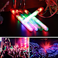 Miniatyrbilde 5 av 5: 4 stk. LED-lyssverd med blinkende lys - flerfarget LED-glowsticks med snorer for Halloween-fester, konserter (tilfeldig farge)