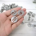 Miniatyrbild 2 av 5: 100 st metall trävekeklämmor, ljusvekebas, ljusvekehållare flikar för ljustillverkning, ljus DIY