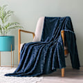 Miniatyrbillede 2 af 5: Flannel Fleece Tæppe, 127x178 CM Sofa Tæpper, Blødt Jacquard Væv Blade Mønster Tæpper til Sofa, Navy Blåt Tæppe