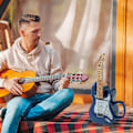 Miniatyrbilde 5 av 5: Kreative Gitar-Krus med Tretre-design, Personlige Kaffekopper i Porselen, Keramisk Tekopp med Noter, for Gave, Familie og Kontor (Blå) Blue