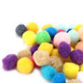 Miniatyrbild 7 av 8: 200 st Pompoms DIY Flerfärgade Söta Fluffiga Bollar för Hantverk Leksaker Handgjorda Dockor Girlang Dekoration Tillbehör Present
