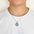 Miniatyrbild 3 av 5: Philip Jones St Christopher-halsband i rostfritt stål för män