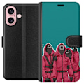 Miniatyrbillede 1 af 3: Apple iPhone 16 Tegnebogsetui Squid Game Karakterer Grafisk Design Seriefigurer Populær TV Motiv Asiatisk Stil Spændende Trend