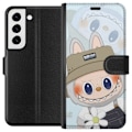 Miniatyrbild 1 av 3: Samsung Galaxy S22 5G Plånboksfodral Labubu med hatt – Pop Mart-figur Mr. Butcher i retro stil med karaktär