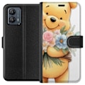 Miniatyrbilde 1 av 3: Motorola Moto G53 Lommeboketui Nalle Puh med blomster - klassi