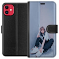 Pikkukuva 1 / 3: Apple iPhone 11 Lompakkokotelo Lisa from Blackpink – K-pop Style Icon