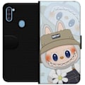 Pikkukuva 1 / 3: Samsung Galaxy A11 Lompakkokotelo Labubu hattuineen - Pop Mart -hahmo Mr. Butcher retrotyylillä ja luonteella