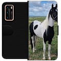 Miniatyrbild 1 av 3: Huawei P40 Plånboksfodral Hästmagi – stiliserad häst i lugn färgskala
