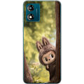 Pikkukuva 1 / 3: Motorola Moto E13 Läpinäkyvä kuori Labubu Graffiti Vibes – Katutaide hirviömuodossa