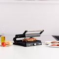 Miniatyrbillede 2 af 6: Panini-maker - Taurus - Essential - 2600 W - Non-stick plader - Åbning 180° svart