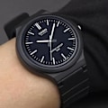 Pikkukuva 4 / 4: Montre - Casio - MW-240-1E - Musta - Hartsituote - Vedenpitävyys 3 Atm Svart