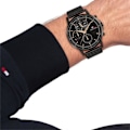 Miniatyrbillede 3 af 3: Ur - Tommy Hilfiger - 1710610 - Rustfrit stål - Kvarts - Vandresistens 5 ATM Ionic Belagd Tunn Svart
