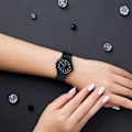 Miniatyrbillede 2 af 4: Ur - Casio - LQ-24B-1BEF - Sort plastik - 30 mm - Vandtæthed 3 bar Svart