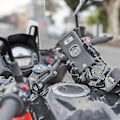 Miniatyrbild 5 av 5: Quad Lock Motorcycle Handlebar Mount for iPhone and Samsung Galaxy Phones - Useful