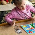 Pikkukuva 5 / 5: Torni pyörivä hartsi noppa - RPG-pelaajien pyörivä kotelopelitaulu Di