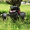 Pikkukuva 3 / 5: Kauko-ohjattava auto, 1:16 RC-auto LED-valoilla, 2,4 GHz:n korkea