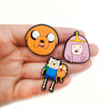 Miniatyrbild 5 av 5: 20 st tecknade Adventure Time-skoprylar för Croc-berlocker för