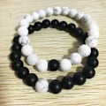 Miniatyrbillede 4 af 4: Sort og Hvid Silikon Perle Armbånd Par til Mænd og Kvinder