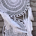 Miniatyrbillede 4 af 5: Marron-Grand Dreamcatcher med 3 cirkler, hvide macr-fjer