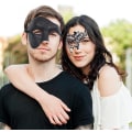 Miniatyrbild 5 av 5: 2 st venetianska masker, metallmask parmasker för maskerad, bal, karneval