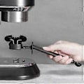 Miniatyrbillede 5 af 5: Kaffebrygningsbørste Høj Effektivitet Ringformet Vandbarriere Ske bagende Udskifteligt Hoved Kaffemaskine Rengøringsbørste Køkkenudstyr (58mm)