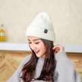 Miniatyrbillede 1 af 4: Hvide, unisex vinterhatte, neutrale revershatte, bløde an