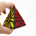 Miniatyrbilde 1 av 5: Clover Pyramid Cube Clover Pyraminx Magic Cube Triangle Cube Puzz