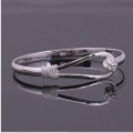 Miniatyrbilde 2 av 5: Elegant Clip-On Button Kvinners Sølv Armbånd Floral Design Silve