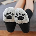 Miniatyrbillede 2 af 3: Dame Varme Sjove Fluffy Kat Pote Print Bløde Seng Slipper Sok Varme Kalve Sokker (Sort)