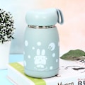 Miniatyrbillede 1 af 5: JUSCH Sød mini børne termokande i rustfrit stål, vandflaske til studerende, udendørs bærbar kop 11OZ (Blå) (WZ1456)