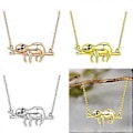 Miniatyrbild 2 av 5: Stilfullt djurformat hängsmycke Lättviktslegering Choker Charm Justerbar kedjelängd Perfekt för daglig användning (Silver)