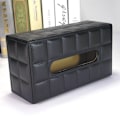 Miniatyrbild 1 av 5: En svart fårskinn läder tissue box, en rektangulär kosmetisk