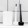 Pikkukuva 4 / 5: Keraaminen hammasharjateline, Mini-käsityöpari hammasharja