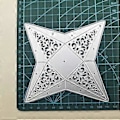 Miniatyrbillede 5 af 5: Fire-spidset Metal Skæreforme Stencil DIY Scrapbooking Album Papir Kort Skabelon Form Prægning Håndværk Dekoration